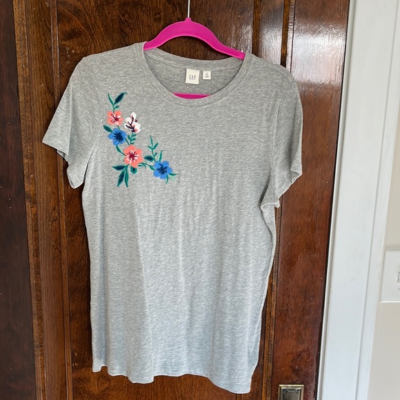 Grey T Shirt - Picture 1 of 1